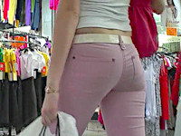 In this fab jeans fetish video you'll see a pretty teen in tight pink jeans, and then you'll enjoy the view of a gorgeous chick's jeans ass.